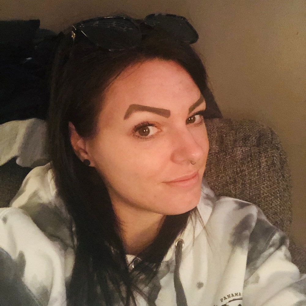 Meet your Posher, Katie